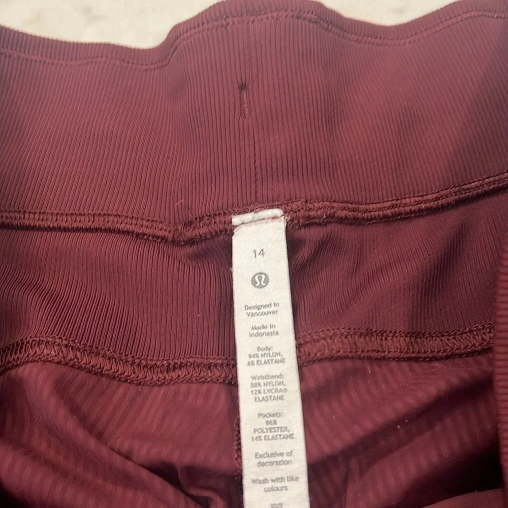 Lululemon Dance Studio Mid-Rise Jogger Red Merlot Size 14‎